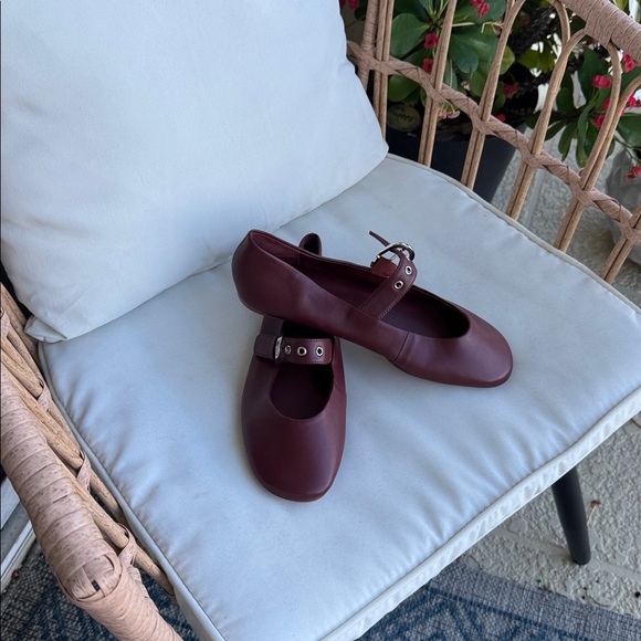 Burgundy Mary Jane Flats 7.5 - Picture 3 of 8